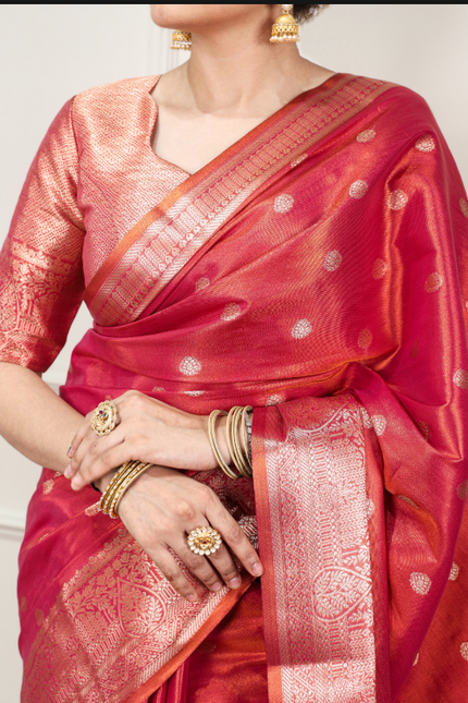Luxurious dual-tone sarees SS506