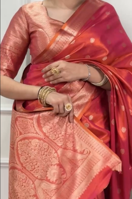 Luxurious dual-tone sarees SS506