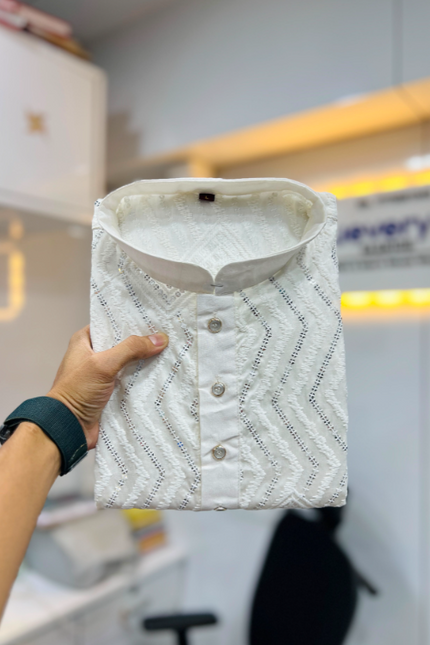 UNIQUE EMBROIDERY KURTA FOR MEN'S SS523