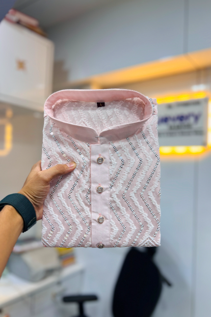 UNIQUE EMBROIDERY KURTA FOR MEN'S SS523