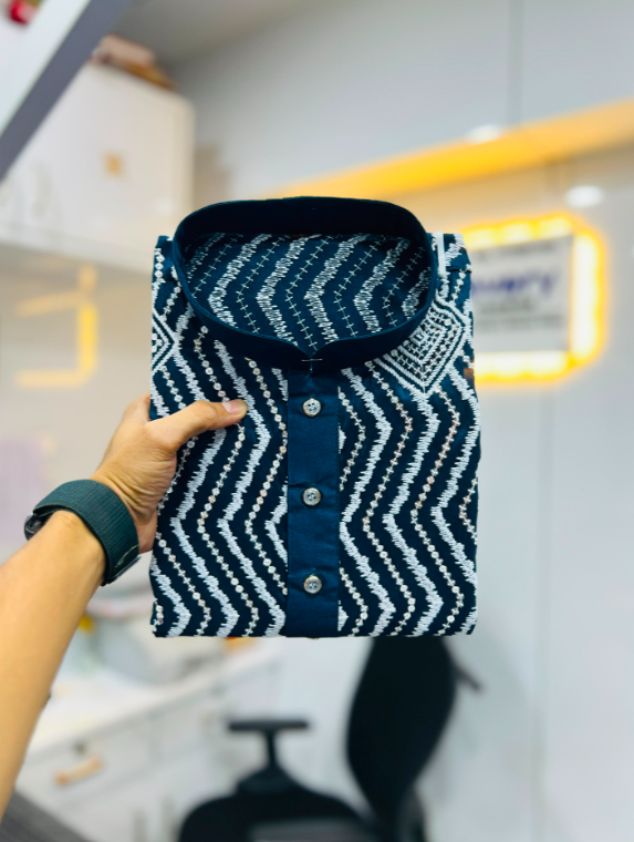 UNIQUE EMBROIDERY KURTA FOR MEN'S SS523