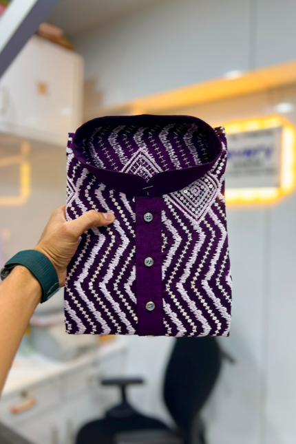 UNIQUE EMBROIDERY KURTA FOR MEN'S SS523