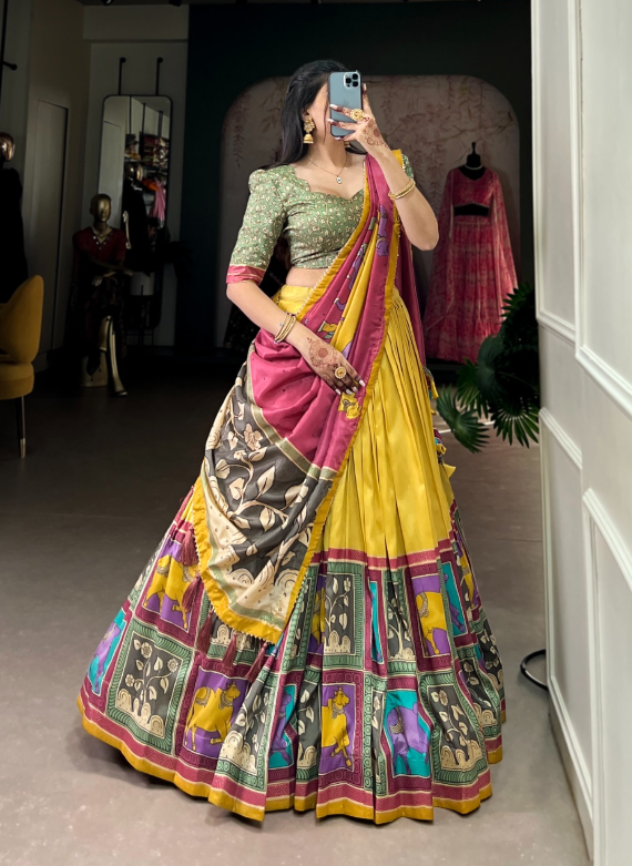 Draped in tradition, shining in silk SS525