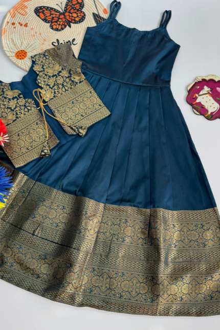 Soft jecard silk kids gown SS529