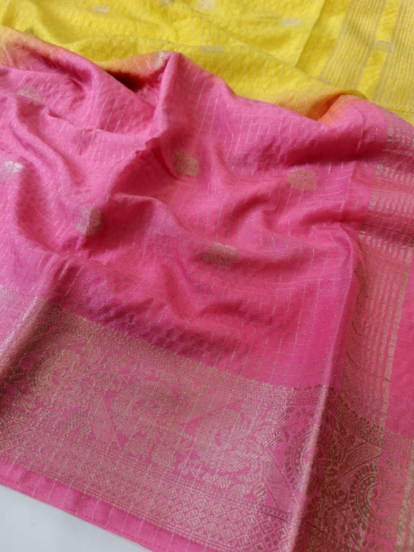 Soft glass fabric saree SS533