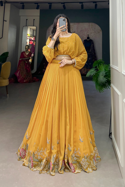 Flaunt Your Flair with Georgette Croptop SS535