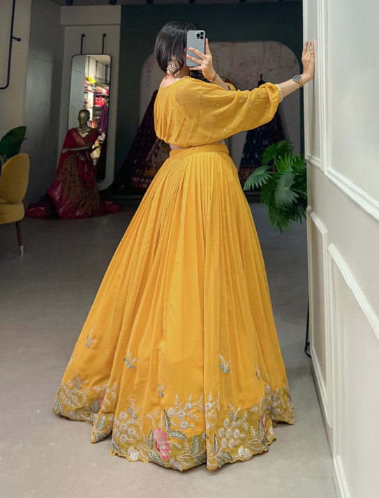 Flaunt Your Flair with Georgette Croptop SS535