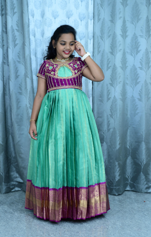 Semi Kanchipuram Lehanga SS542