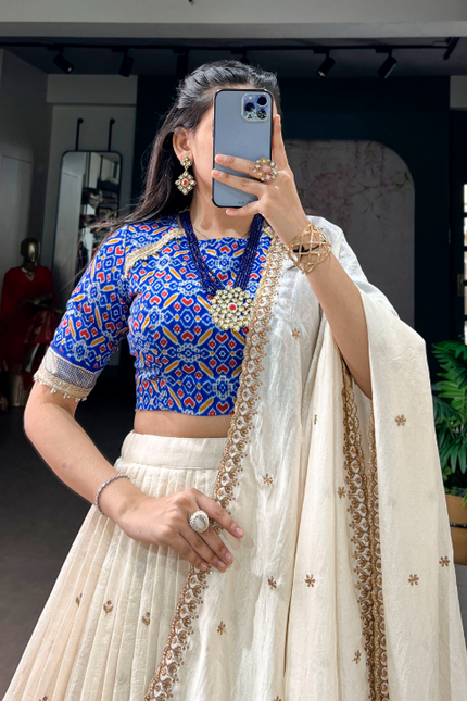 Perfect blend of tradition and modern grace SS503