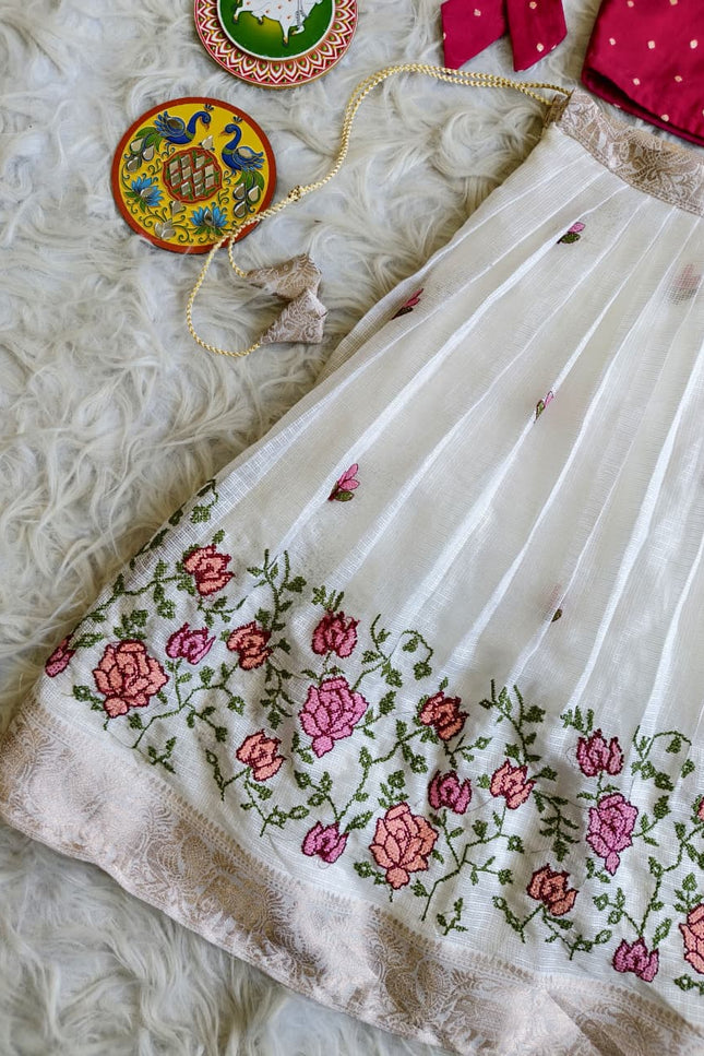 A must-have outfit for your little princess SS555