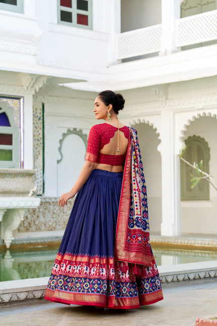 Perfect lehanga for charm your look SS568