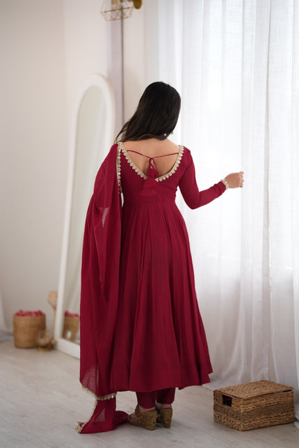 Perfect For Upcoming Festivities And Weddings SS579