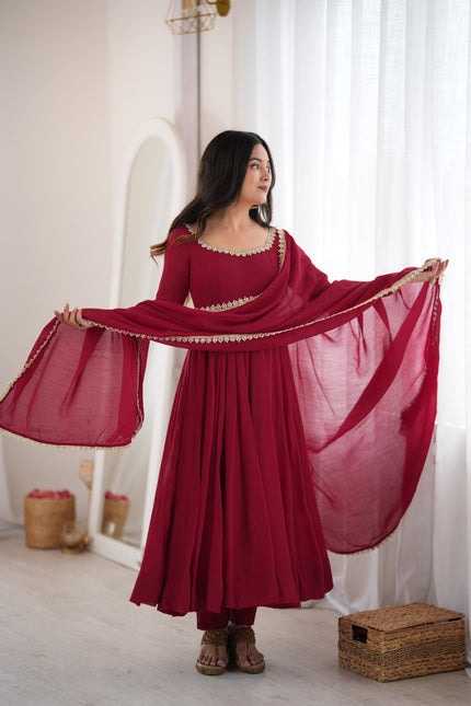 Perfect For Upcoming Festivities And Weddings SS579
