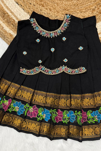 Pure cotton gap border design lehanga SS564