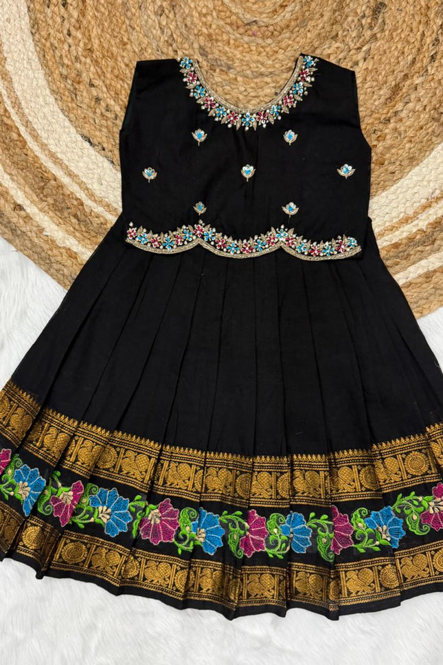Pure cotton gap border design lehanga SS564