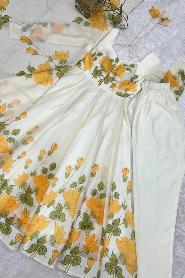 Perfect for Upcoming Festivities & Wedding Season SS599