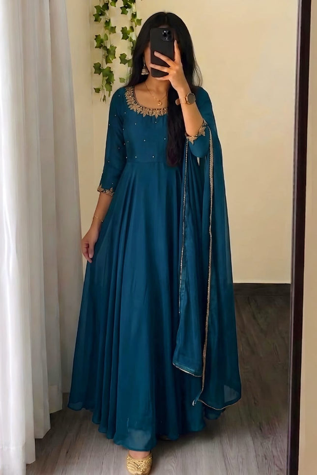 Exclusive festivals and functional wear outfit SS612