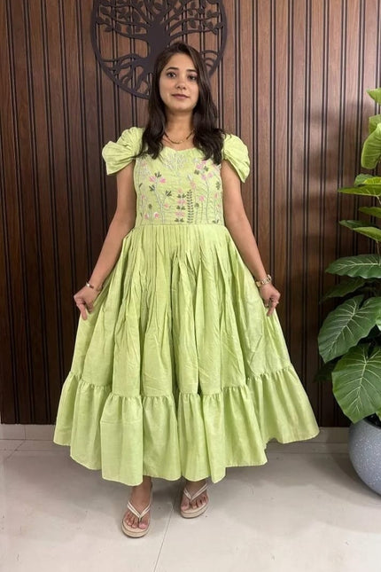 Pure mul cotton  Gown SS618