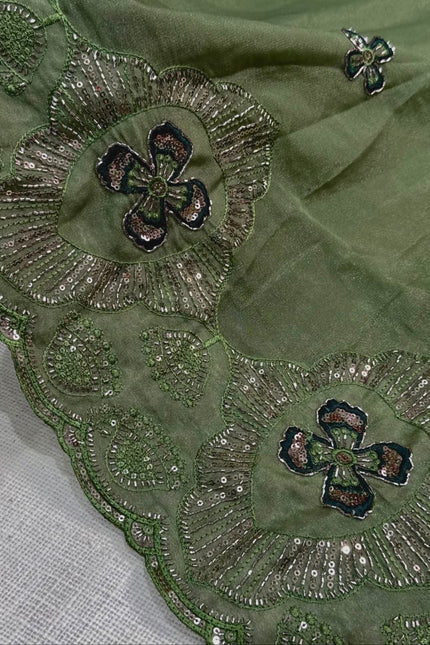 Grace meets glamour in this ethereal colored saree SS634