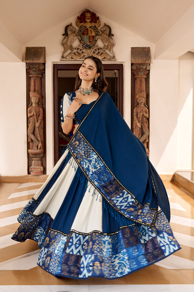 Celebrate the rhythm of Navratri SS641