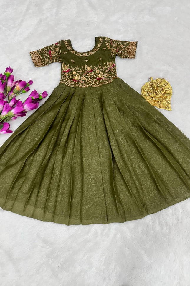 Pure Star Georgette Kids Gown SS648