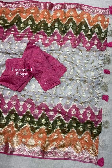 Make this festive season special with this saree SS663