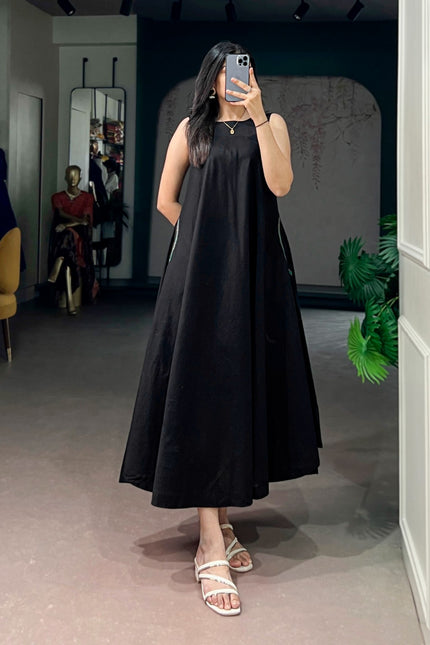 Classic black beauty SS669