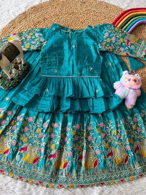 TEAL BLUE