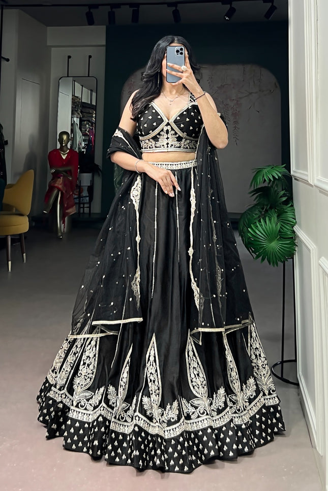Naysha Silk Fabric Lehanga SS693