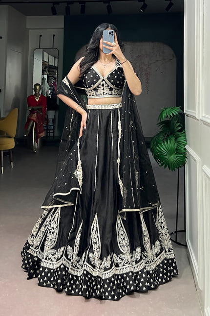 Naysha Silk Fabric Lehanga SS693