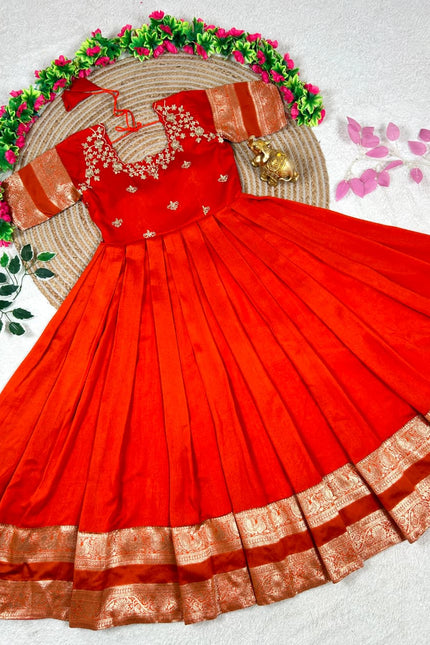 Royal Elegance Gown  Collection SS686