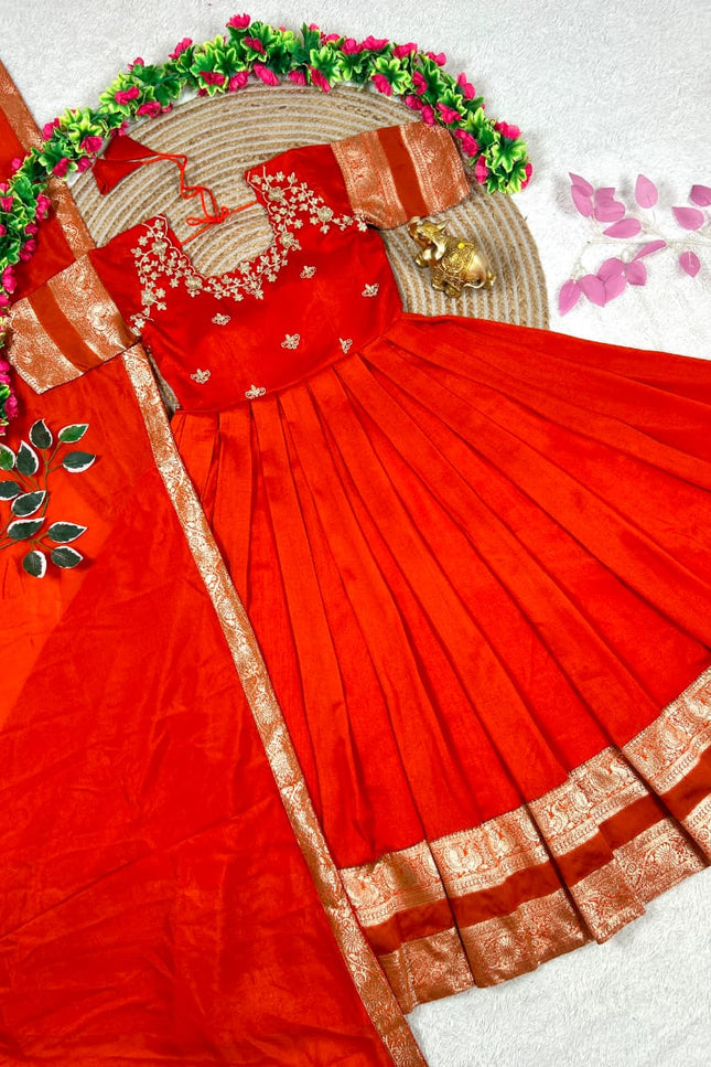 Royal Elegance Gown  Collection SS686