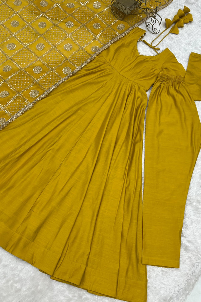 Pure Romansilk Chanderi Gown SS708
