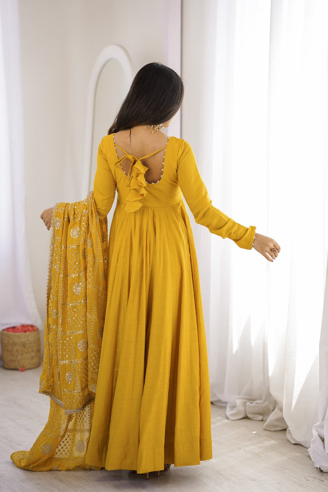 Pure Romansilk Chanderi Gown SS708