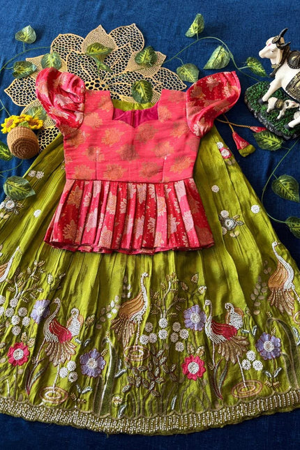 Viscose tissue Flamingo Lehangas SS698