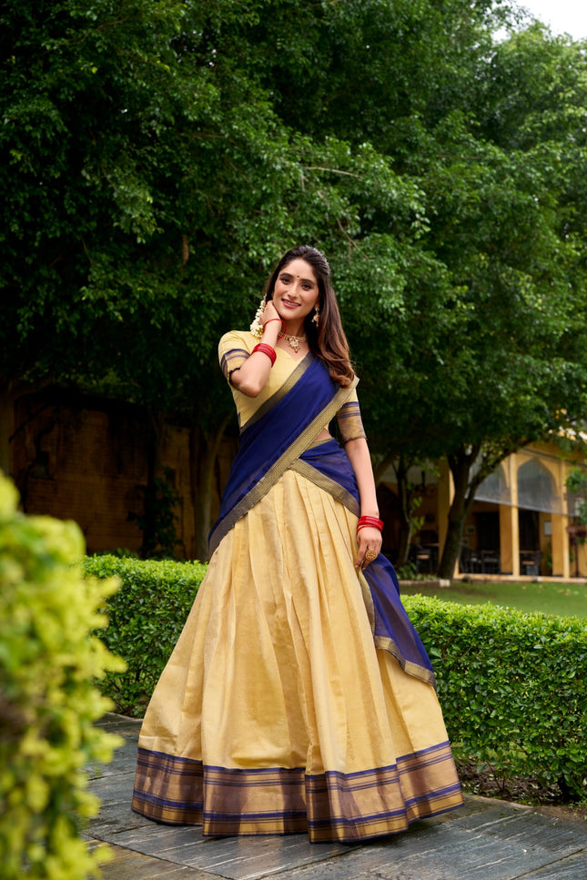 The golden charm of zari & the grace of Kanchipuram SS702