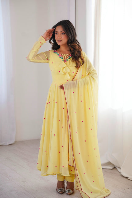Designer Embroidery Gown SS709