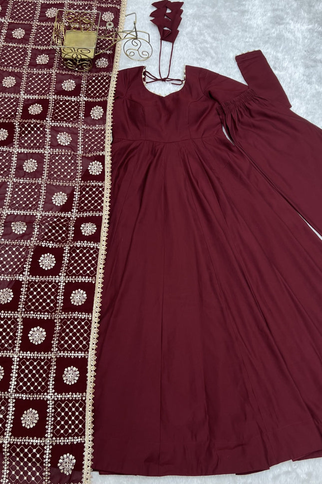 Pure Romansilk Chanderi Gown SS707