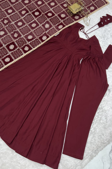 Pure Romansilk Chanderi Gown SS707