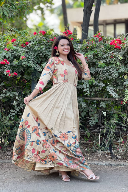 A stunning beautiful Kalamkari gown SS710