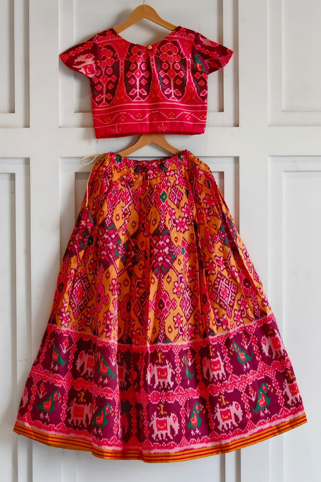 Perfect blend of charm with stylish patola set SS714