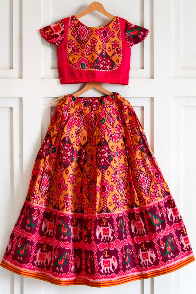 Perfect blend of charm with stylish patola set SS714