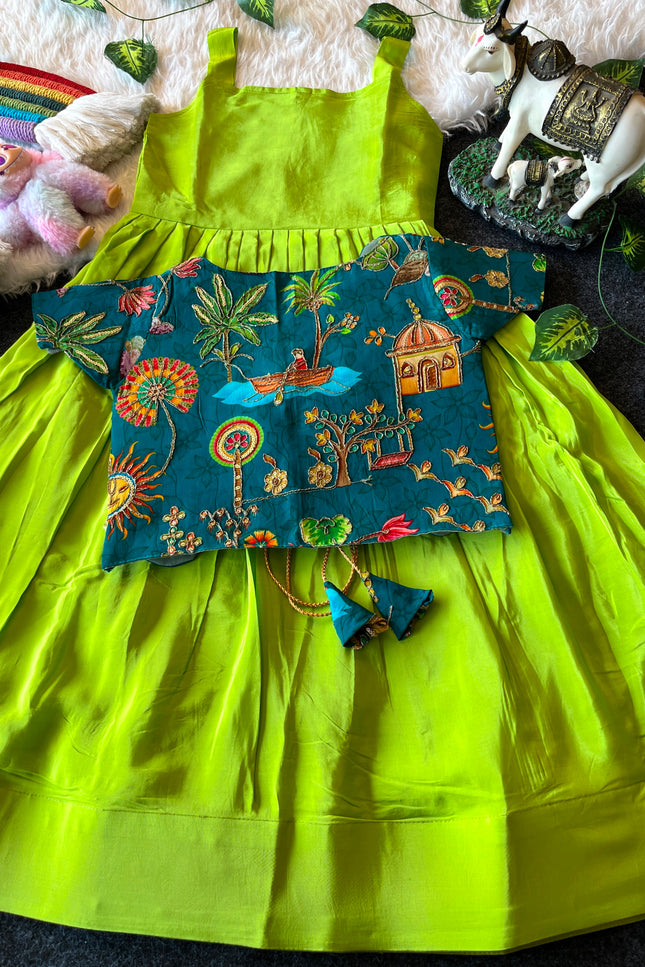 ROYAL BLOOM – Kids Gown with Coat SS721