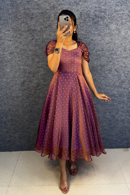 Designed to make you feel like a Queen SS737