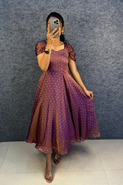 Designed to make you feel like a Queen SS737