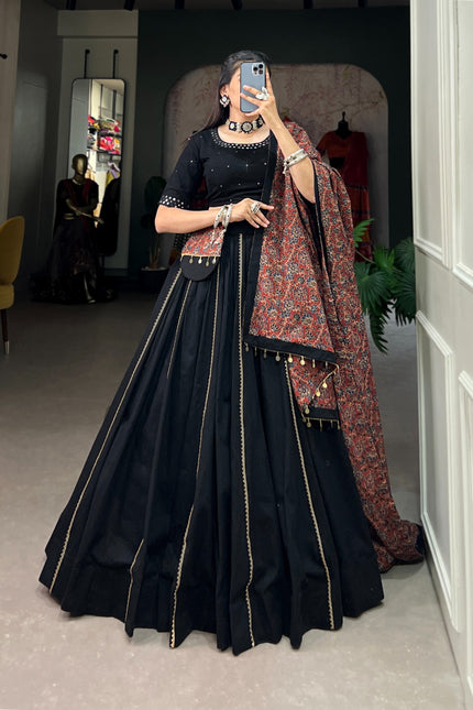 Dance at Navratri nights in this beautiful lehanga SS741