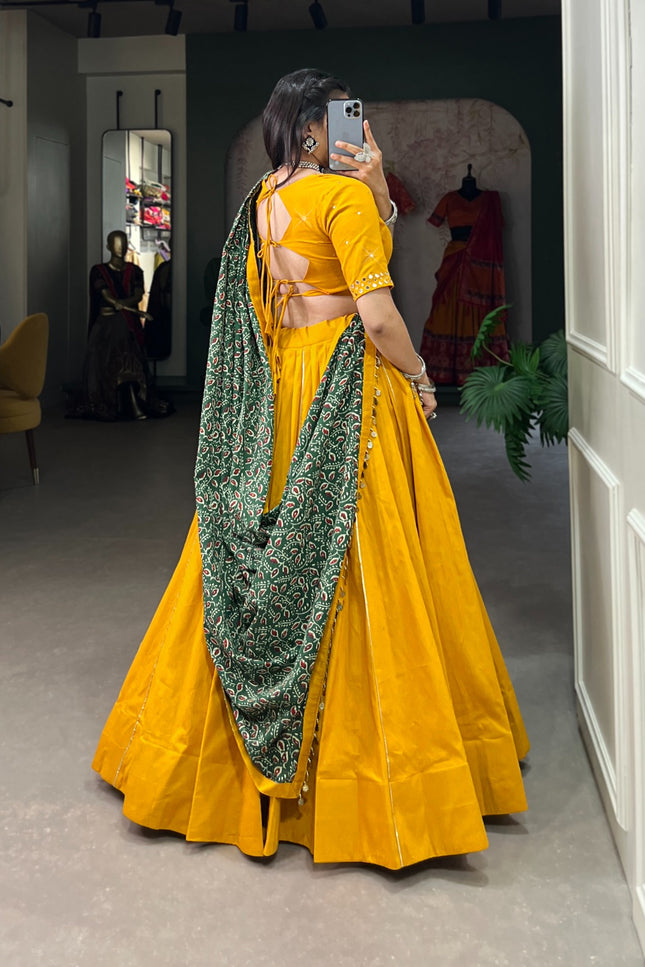 Dance at Navratri nights in this beautiful lehanga SS741