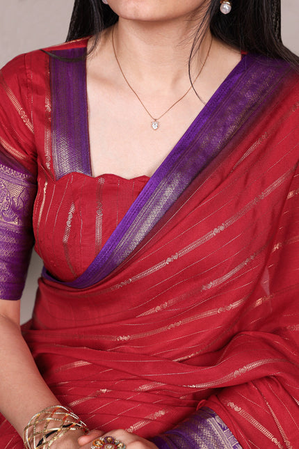 Light on the body, elegant in style SS753