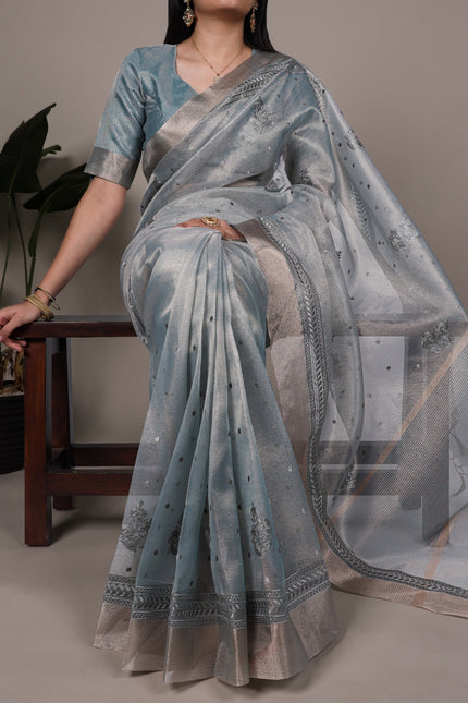 Elegance meets glamour SS754