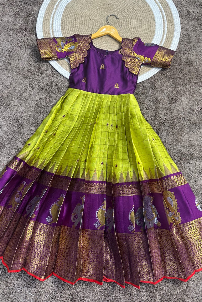 Festive special trending kids gown SS772